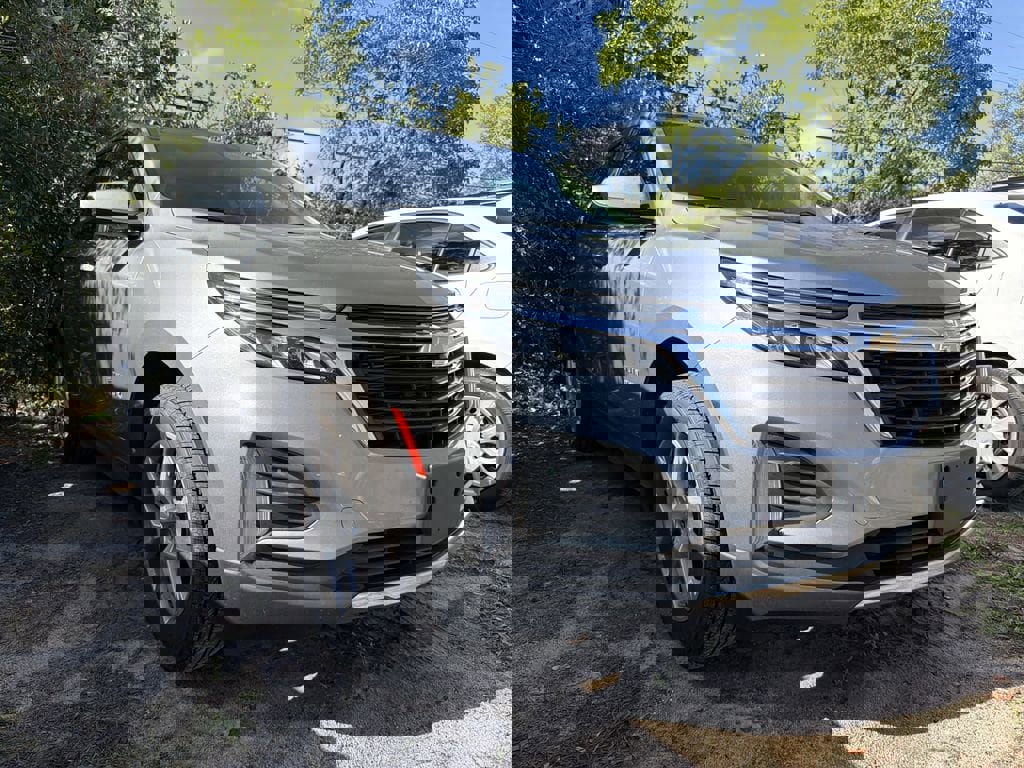 Certified 2023 Chevrolet Equinox LT AWD/4WD image 2