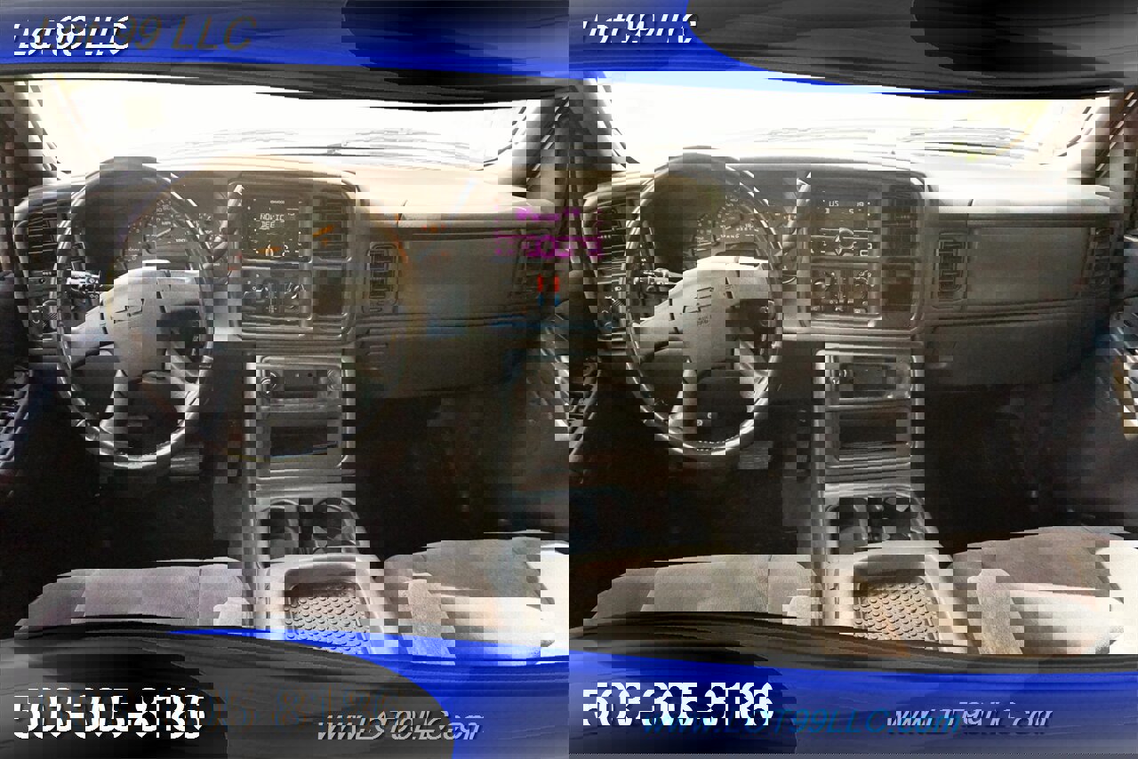 Used 2006 Chevrolet Silverado 2500 LT image 2