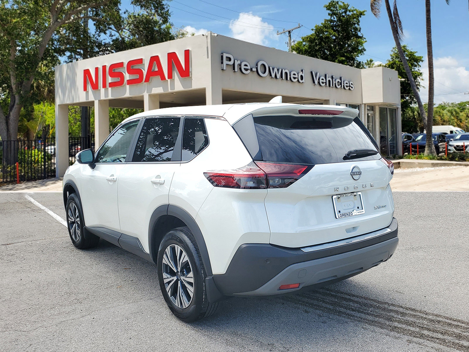 Certified 2023 Nissan Rogue SV image 6
