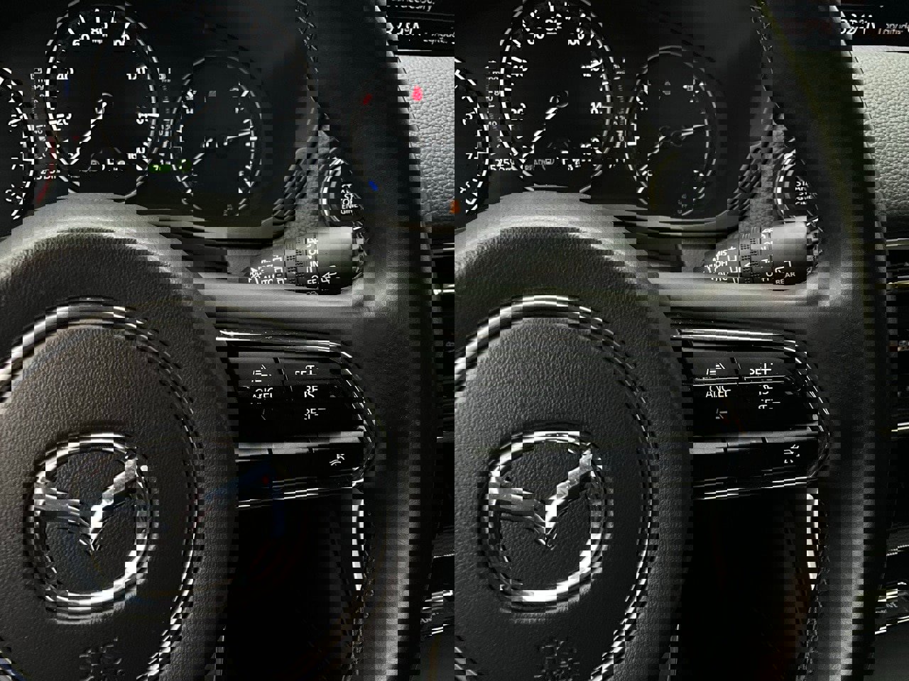 Used 2025 MAZDA CX-70 3.3 Turbo w/ Preferred Package image 35