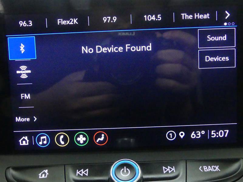 Used 2022 Chevrolet Camaro LT w/ Technology Package image 11