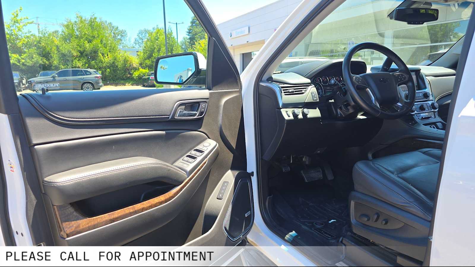Used 2017 Chevrolet Suburban LT AWD/4WD image 20
