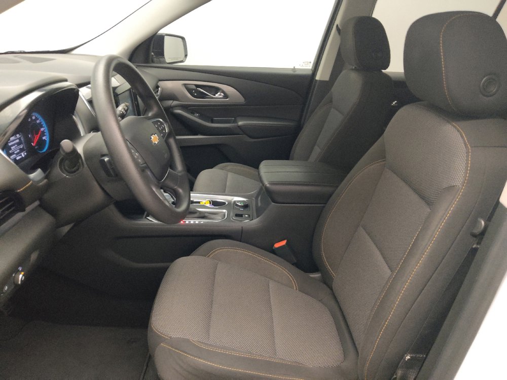 Used 2019 Chevrolet Traverse LS FWD image 17