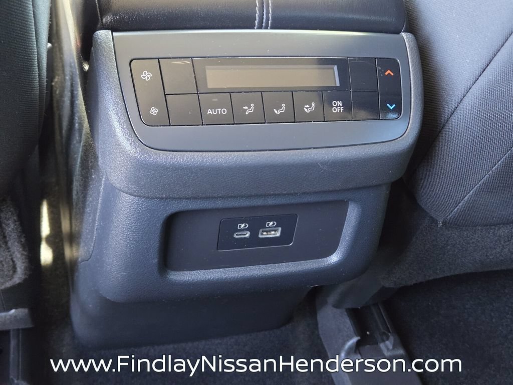 Used 2022 Nissan Pathfinder SV w/ Cargo Package FWD image 12