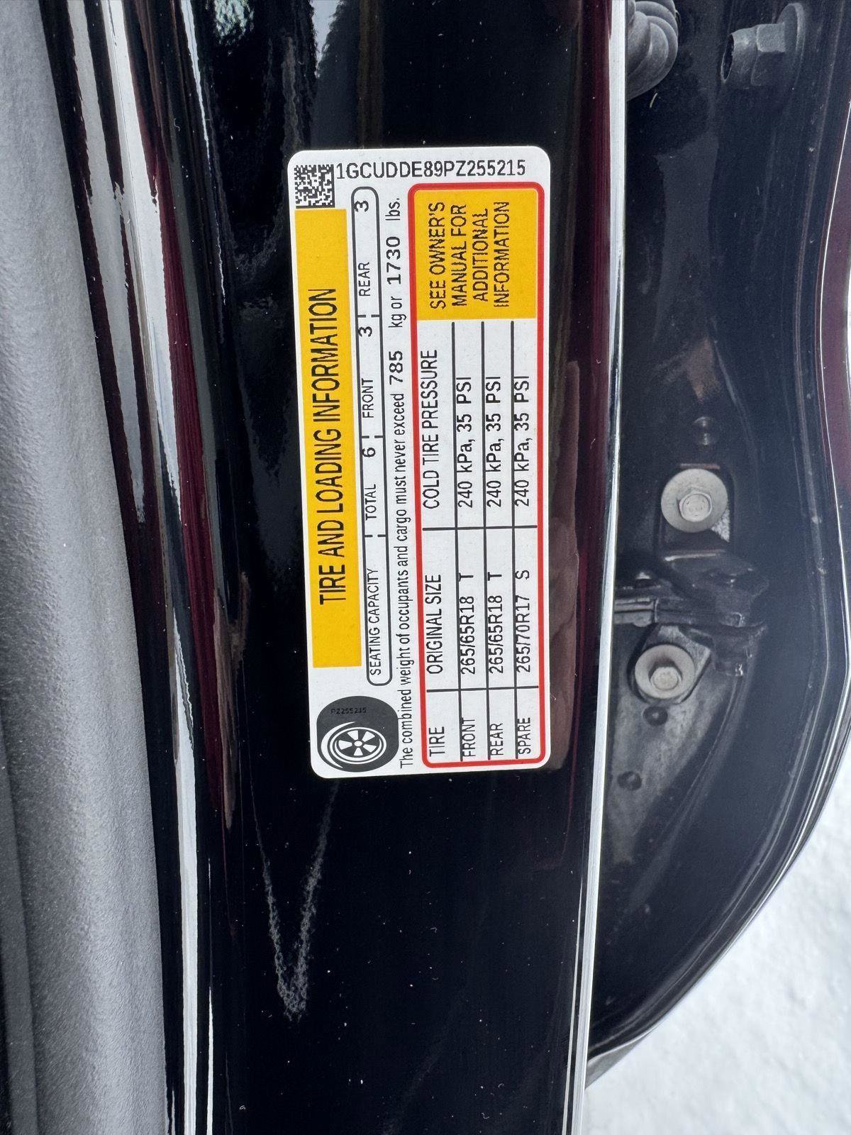 Used 2023 Chevrolet Silverado 1500 LT image 33