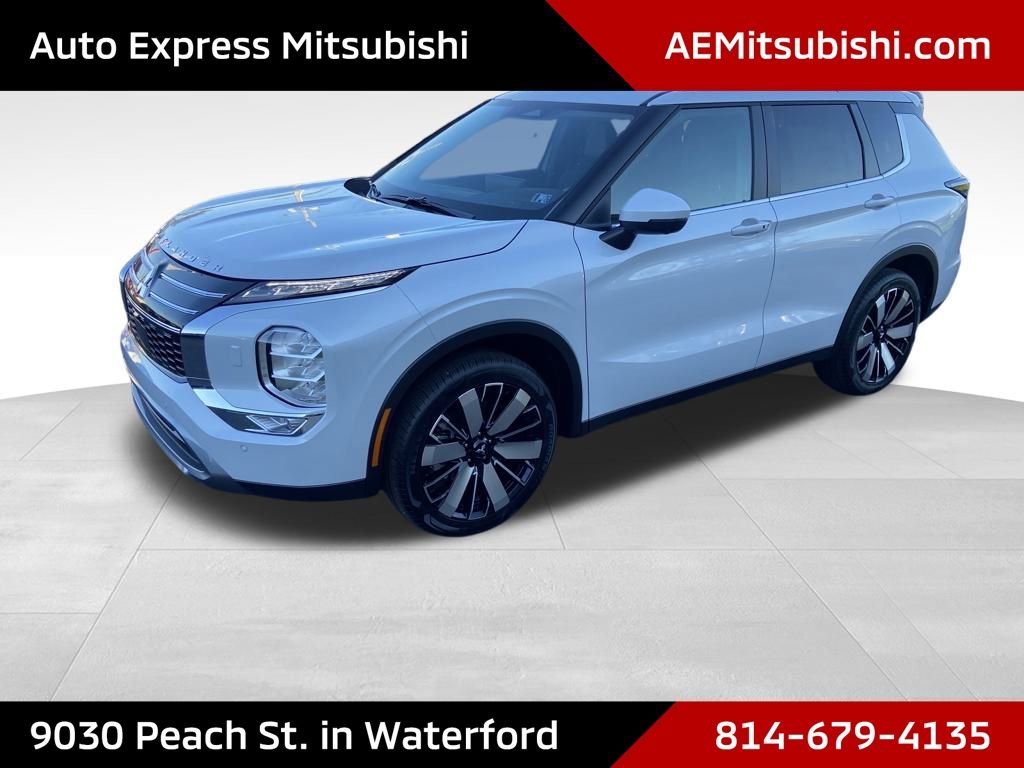 New 2026 Mitsubishi Outlander SE image 3