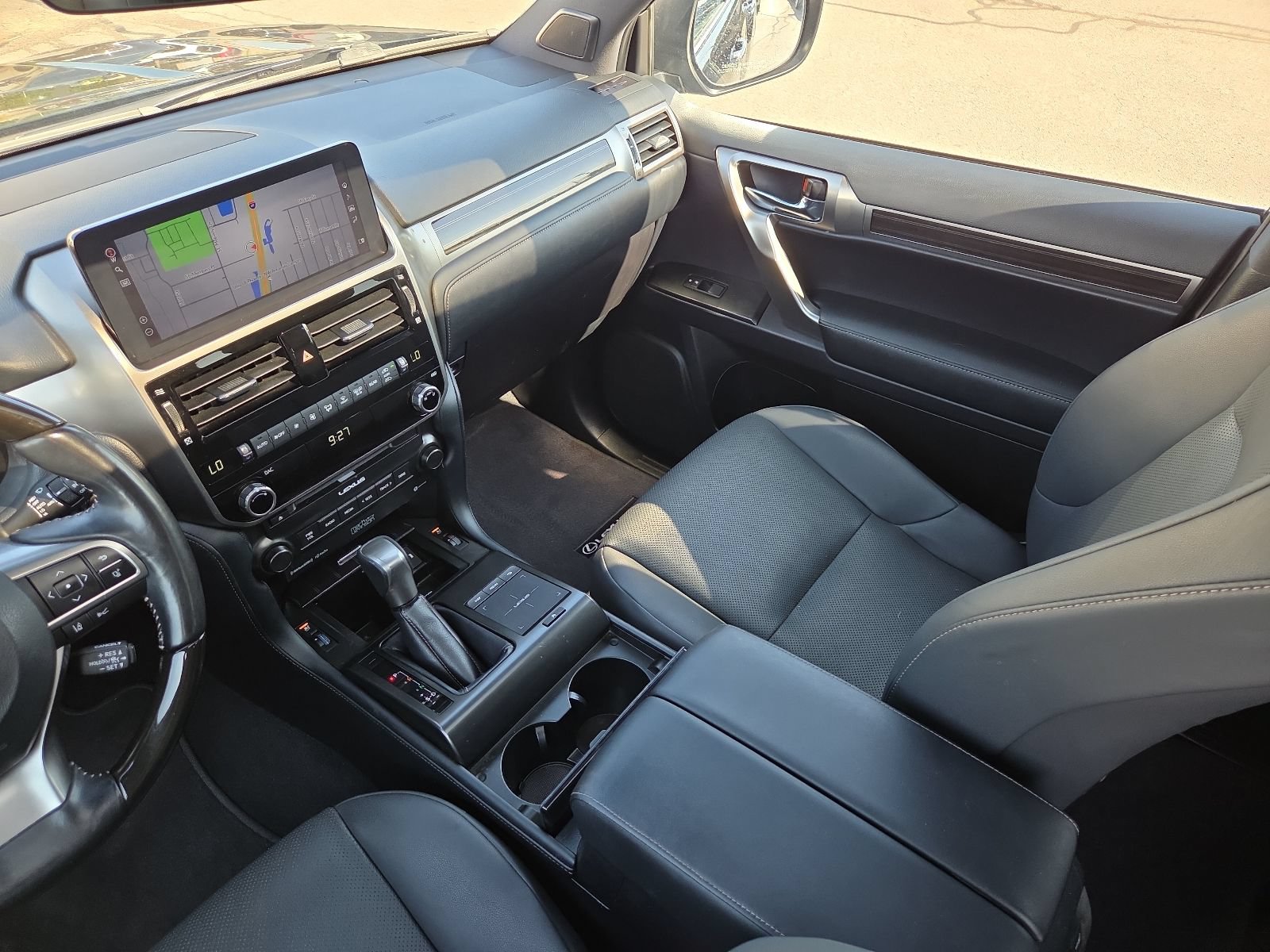 Used 2022 Lexus GX 460 Premium w/ Premium Plus Package AWD/4WD image 19