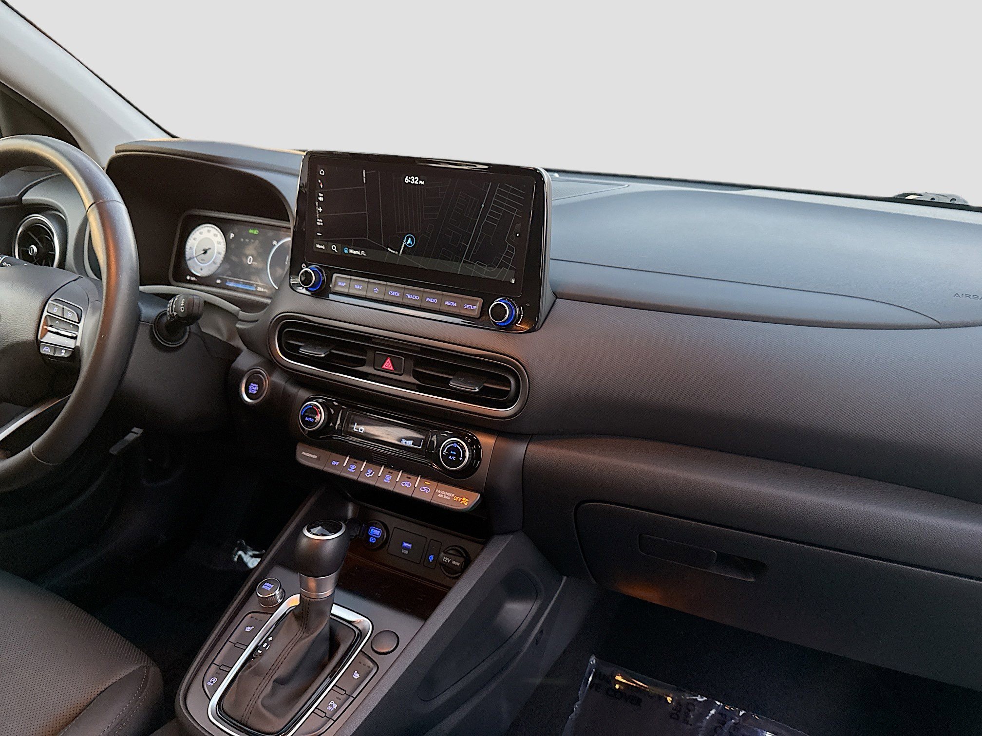 Used 2023 Hyundai Kona Limited w/ Cargo Package image 31