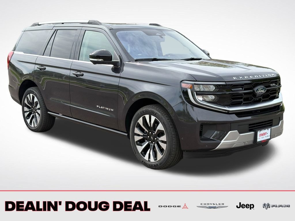 Used 2025 Ford Expedition Platinum w/ Driver's Package AWD/4WD image 8