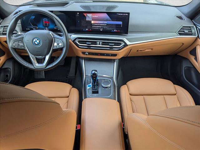 Used 2023 BMW i4 eDrive35 w/ Premium Package image 18