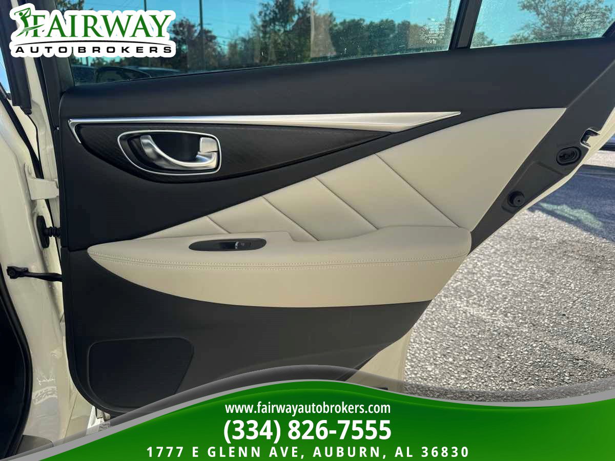 Used 2022 INFINITI Q50 Sensory image 31