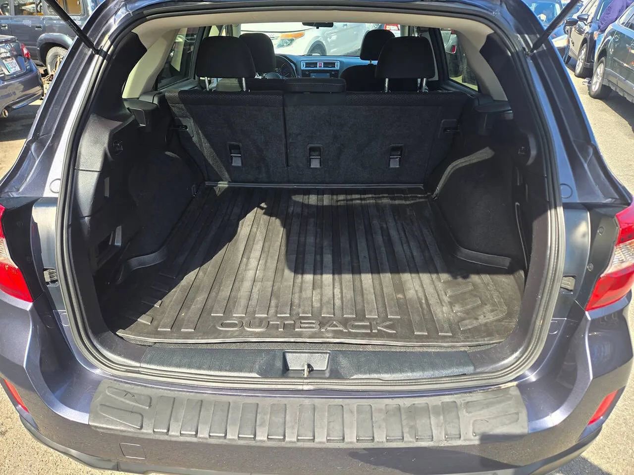 Used 2015 Subaru Outback 2.5i Premium AWD/4WD image 23