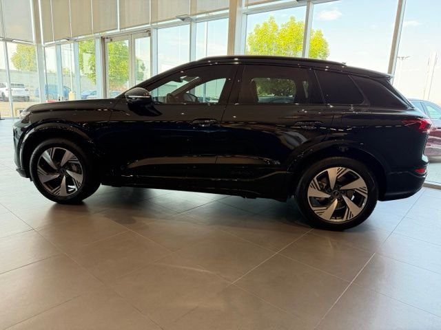 Used 2025 Audi Q6 e-tron Premium Plus AWD/4WD image 7
