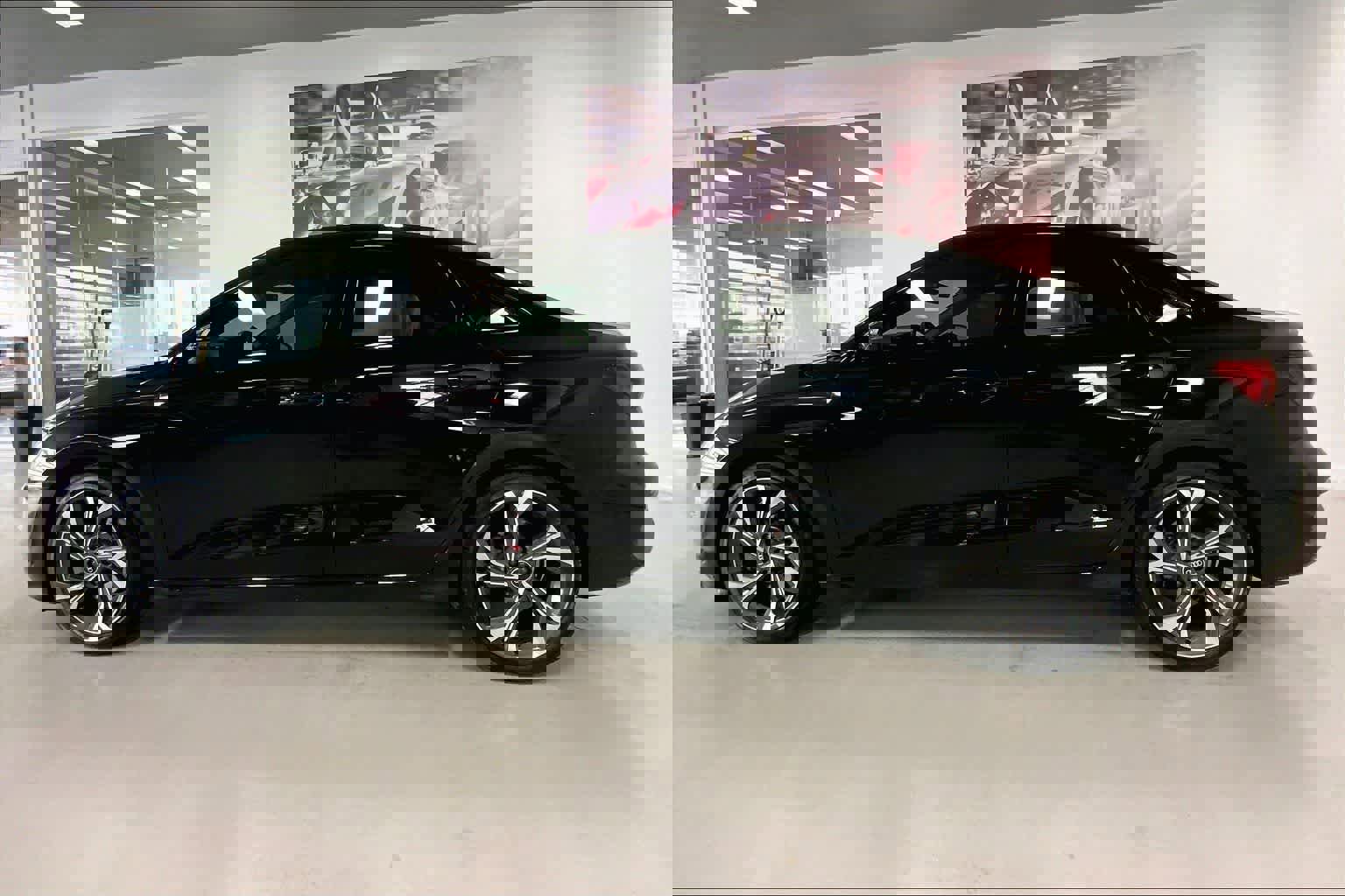 Used 2023 Audi A3 2.0T Premium Plus w/ Premium Plus Package image 3