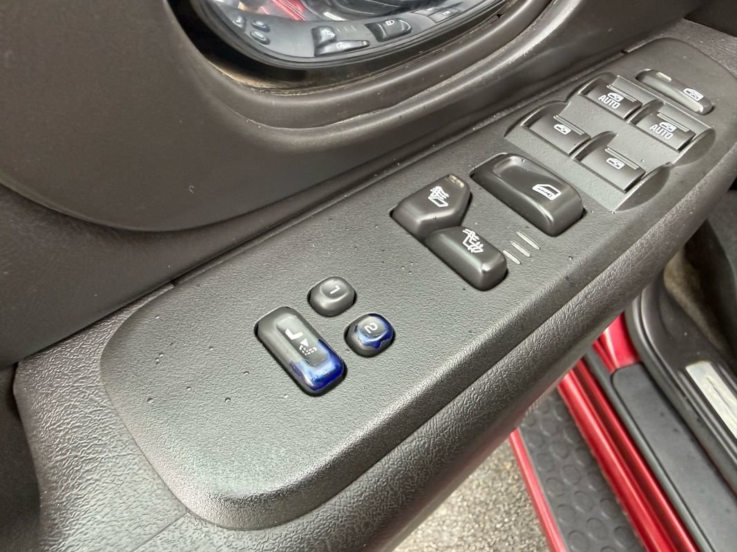 Used 2007 GMC Envoy Denali AWD/4WD image 17