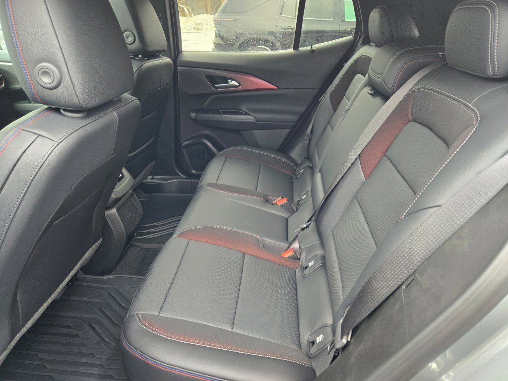 New 2026 Chevrolet Equinox EV RS image 16