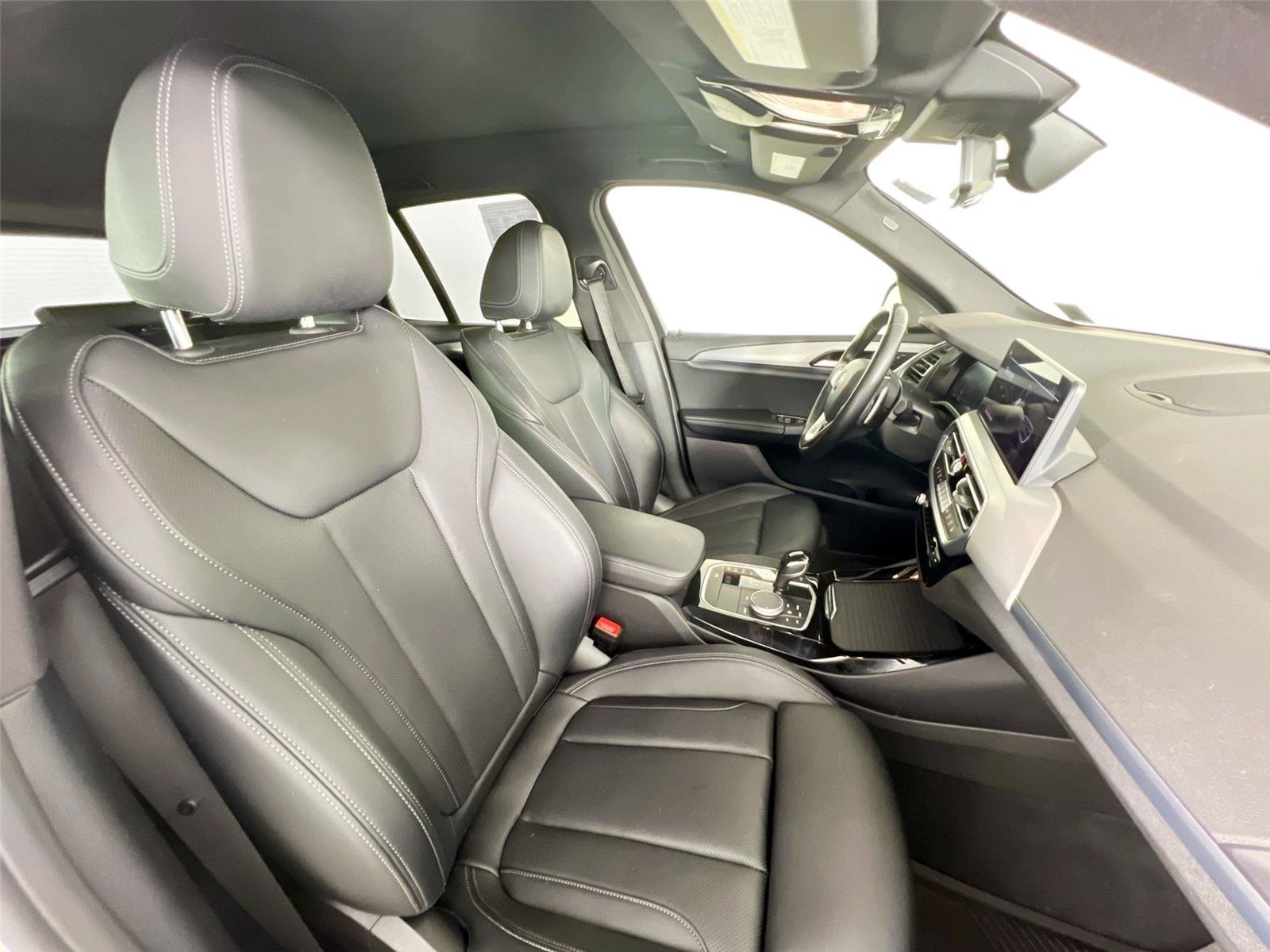 Used 2023 BMW X3 xDrive30i w/ Premium Package AWD/4WD image 28