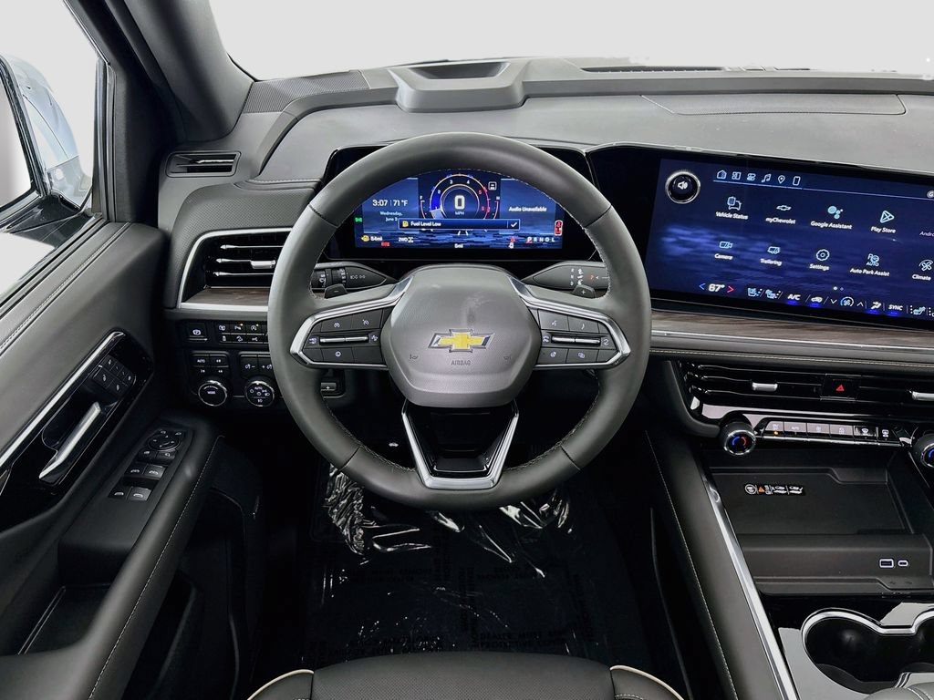 New 2026 Chevrolet Tahoe Premier w/ Sun And Tow Package AWD/4WD image 23