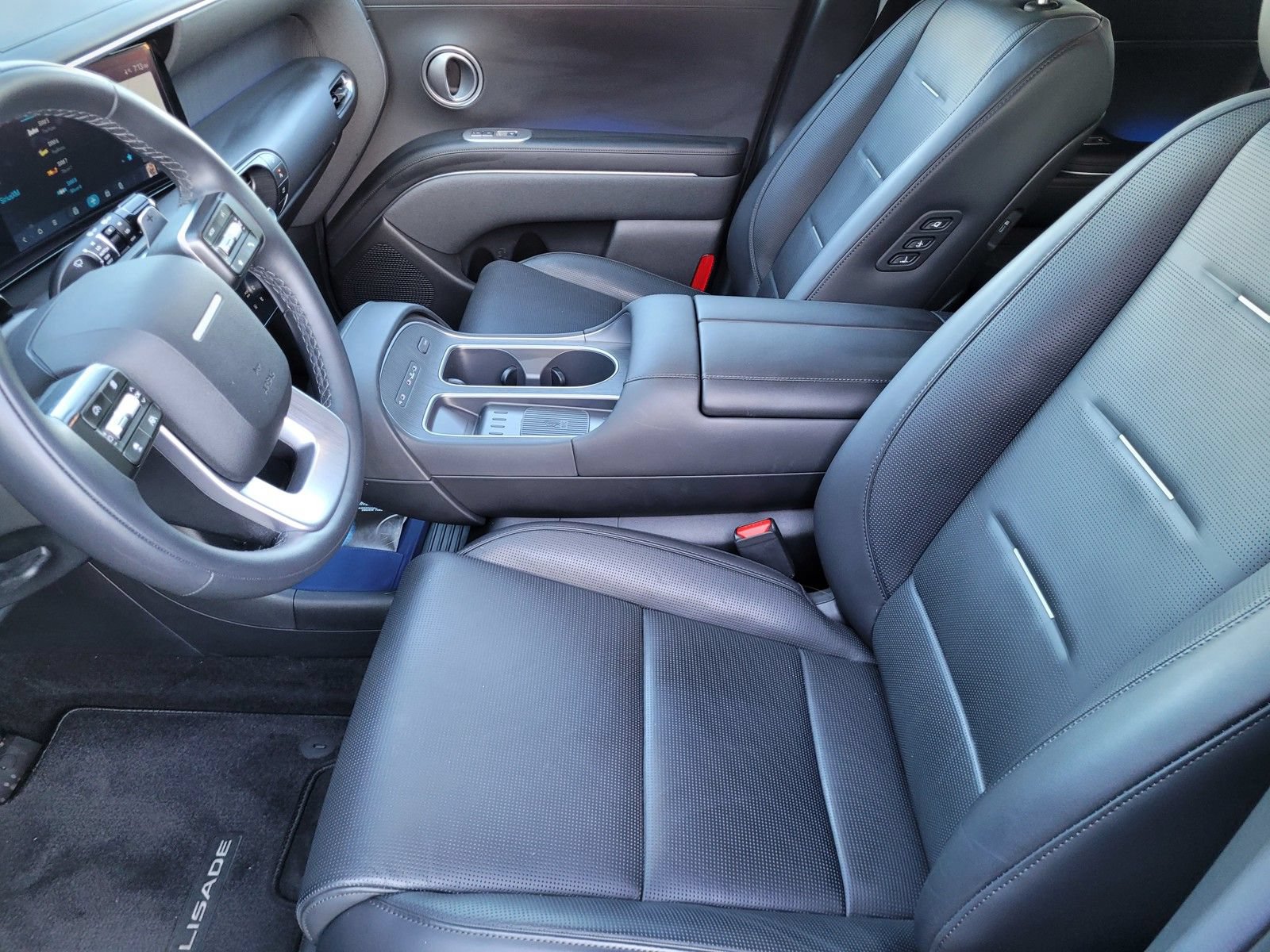 Certified 2026 Hyundai Palisade Calligraphy AWD/4WD image 21