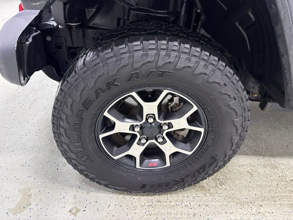 Used 2019 Jeep Wrangler Unlimited Rubicon w/ Cold Weather Group AWD/4WD image 10