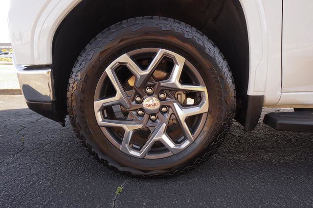 Used 2025 GMC Sierra 1500 SLT w/ SLT Premium Plus Package image 41