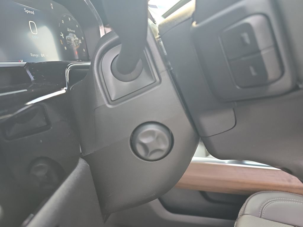 New 2026 Chevrolet Silverado 1500 High Country AWD/4WD image 30