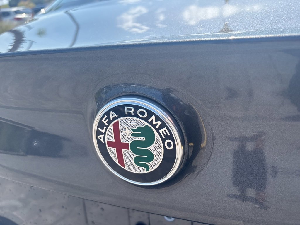 Used 2024 Alfa Romeo Giulia Ti image 10