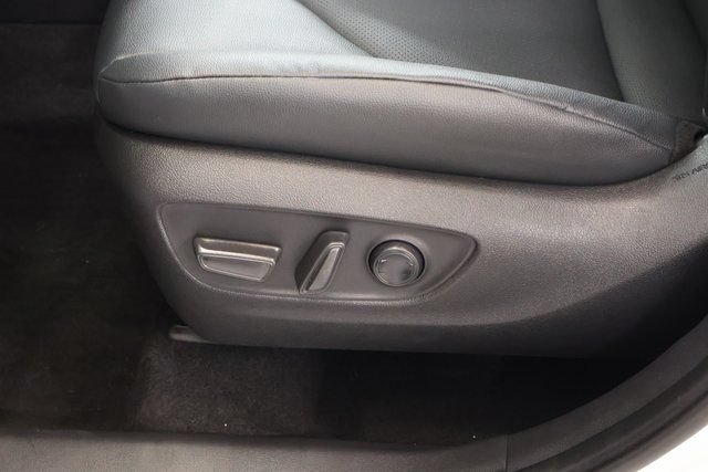 Certified 2025 Toyota Grand Highlander AWD Hybrid image 13