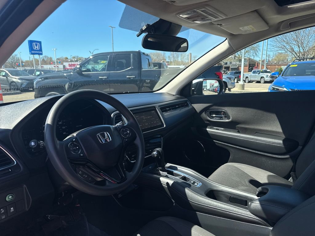 Used 2019 Honda HR-V EX image 14