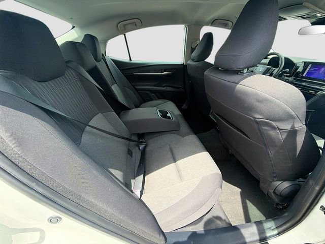 Used 2025 Toyota Camry LE FWD image 25