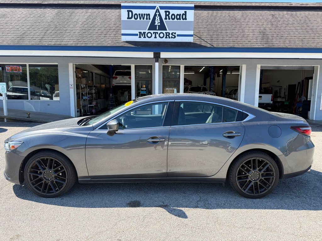 Used 2020 MAZDA MAZDA6 Touring FWD image 2