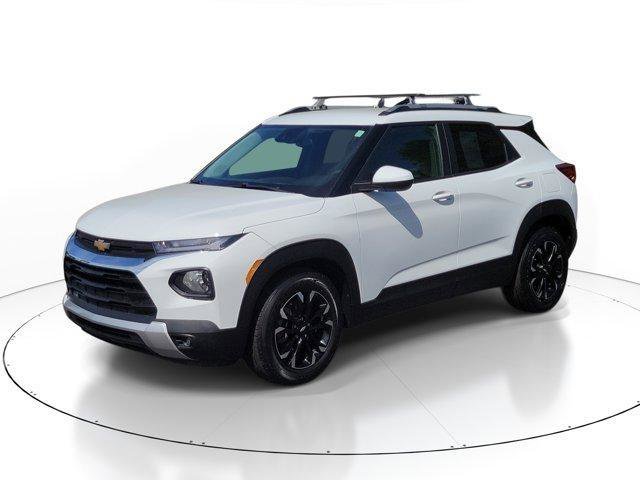 Used 2021 Chevrolet TrailBlazer LT FWD image 2