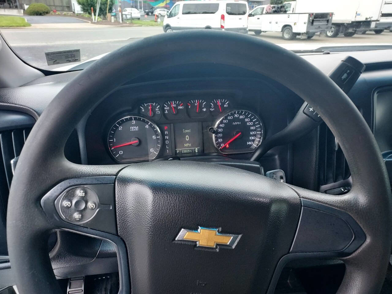 Used 2018 Chevrolet Silverado 2500 W/T w/ WT Convenience Package image 10