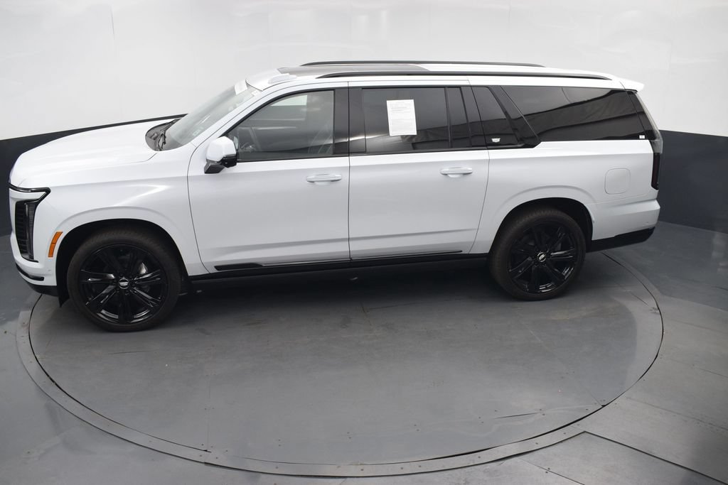Certified 2026 Cadillac Escalade ESV Sport w/ Touring Package AWD/4WD image 46