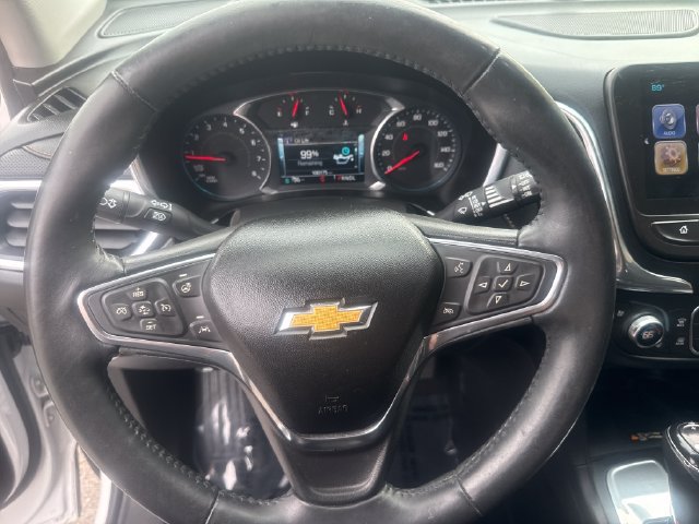 Used 2018 Chevrolet Equinox Premier FWD image 12