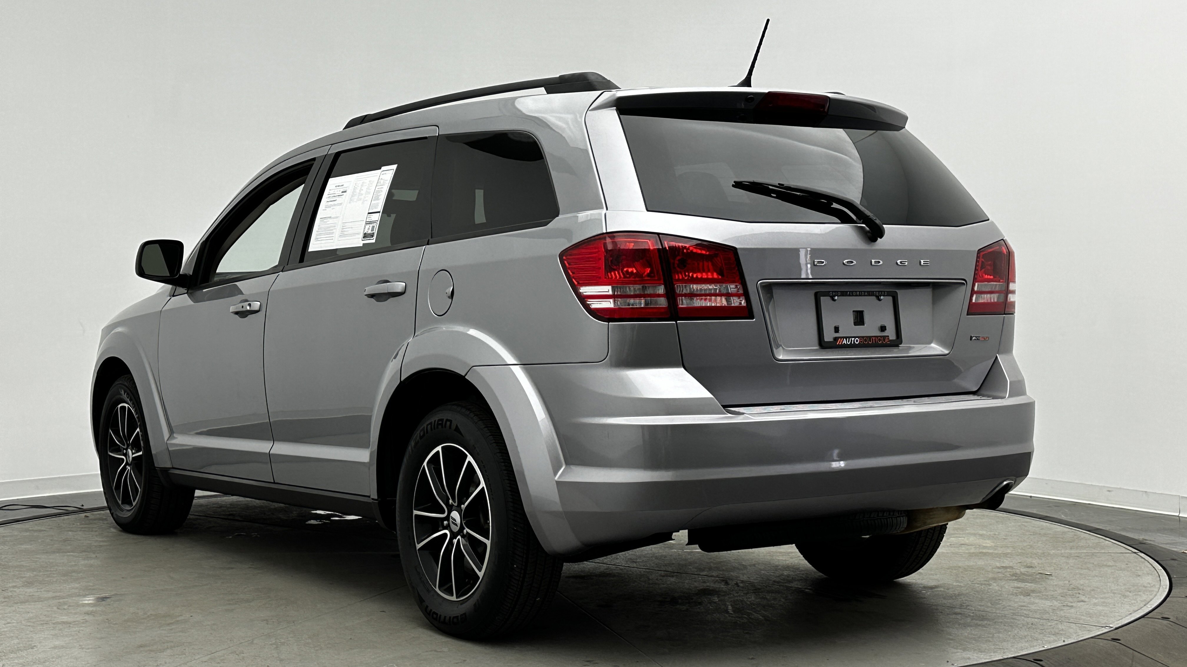 Used 2018 Dodge Journey SE w/ Popular Equipment Group image 5