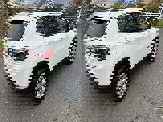 Certified 2021 Jeep Compass Latitude image 9