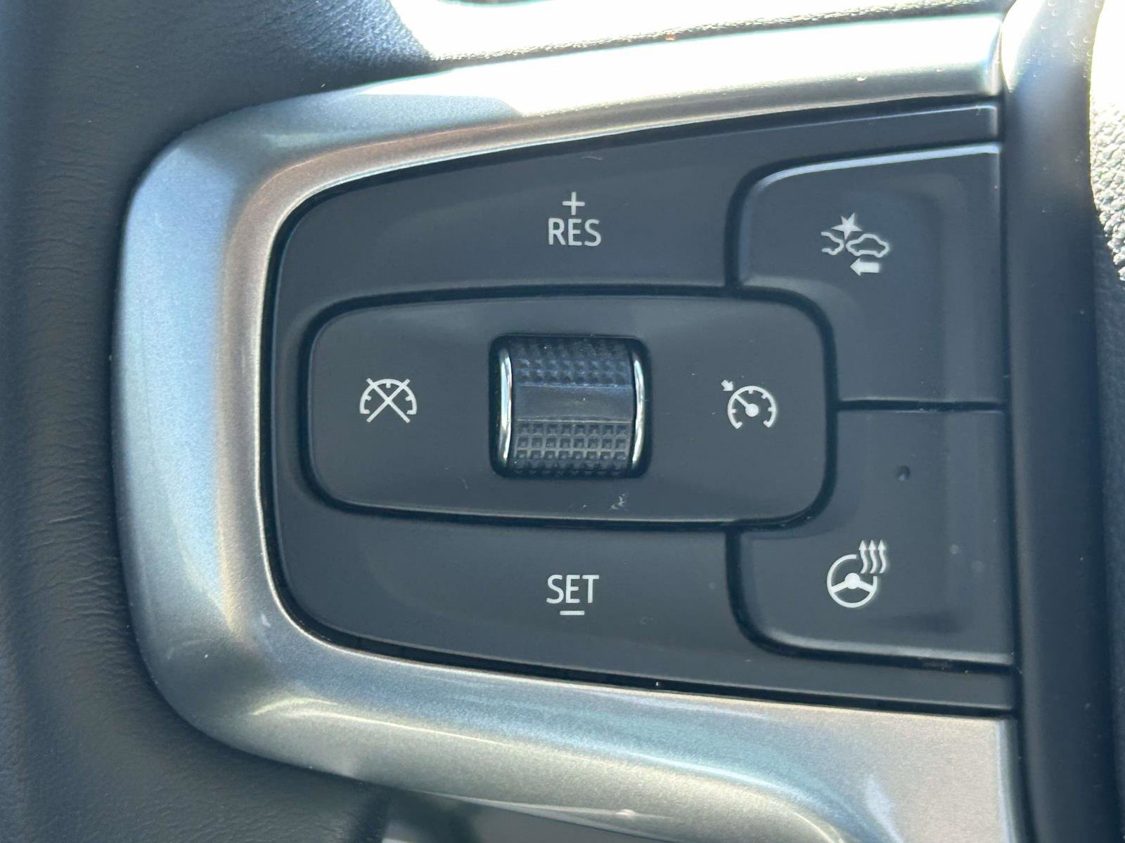 Used 2022 Chevrolet Silverado 1500 LT Trail Boss w/ LPO, Dark Essentials Package image 19