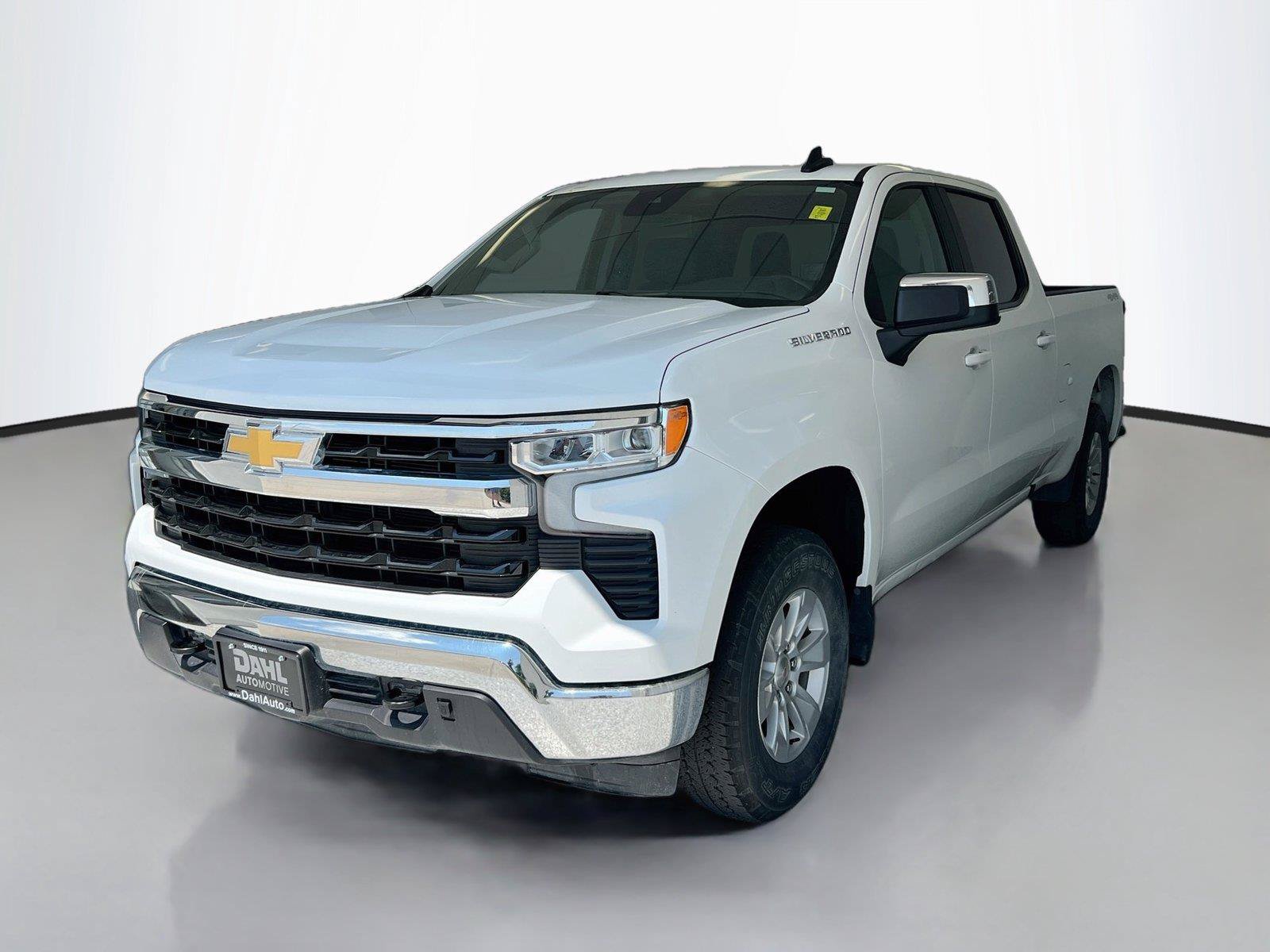 Used 2025 Chevrolet Silverado 1500 LT w/ Work Truck Package AWD/4WD image 4