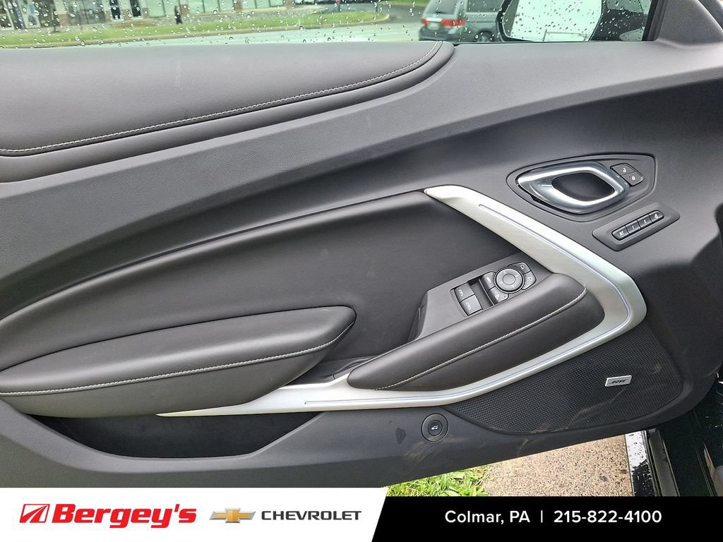 Used 2022 Chevrolet Camaro SS RWD image 14