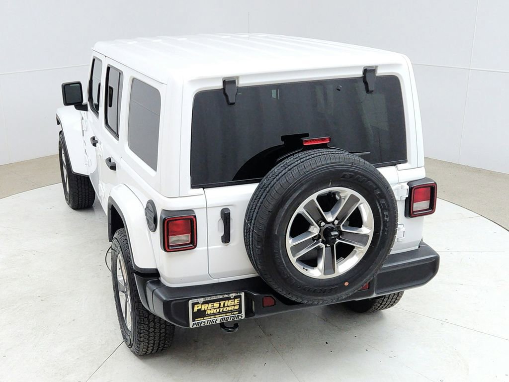 Used 2023 Jeep Wrangler Unlimited Sahara AWD/4WD image 17