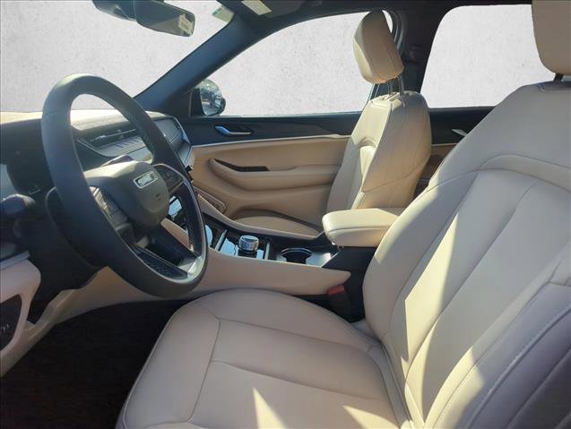 New 2026 Jeep Grand Cherokee Limited w/ Limited Altitude Package RWD image 3