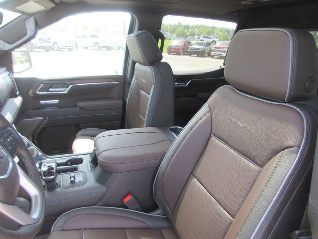 New 2026 GMC Sierra 1500 Denali AWD/4WD image 13
