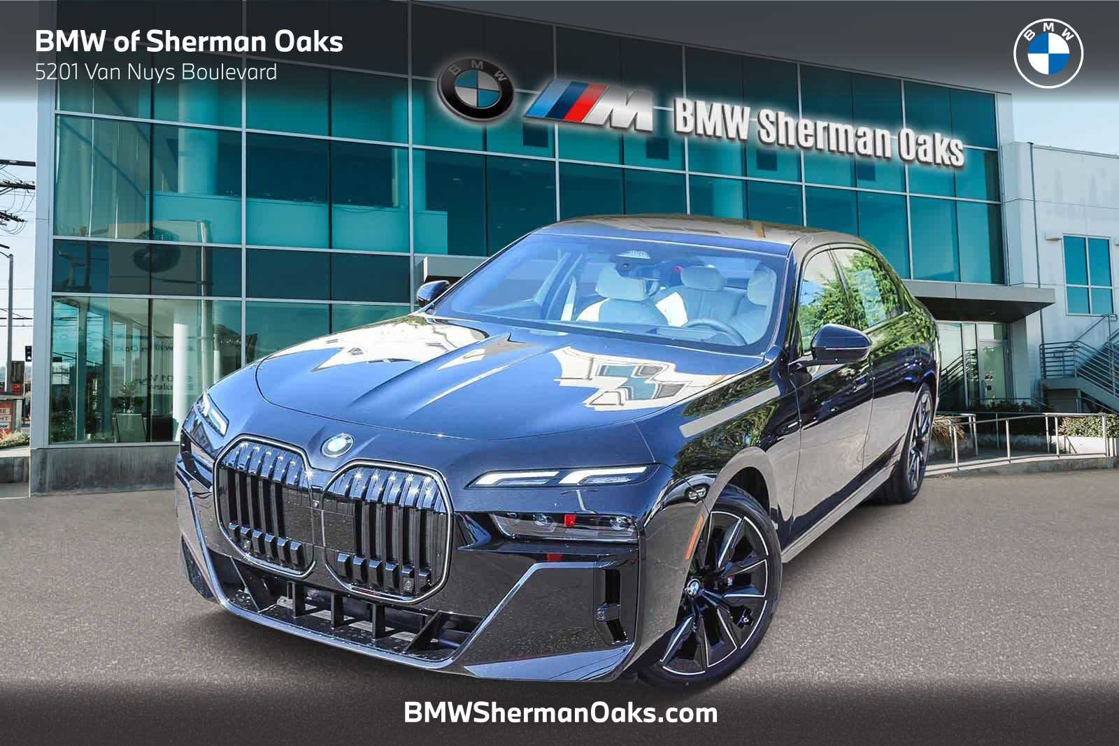 New 2026 BMW 740i w/ Premium Package image 1