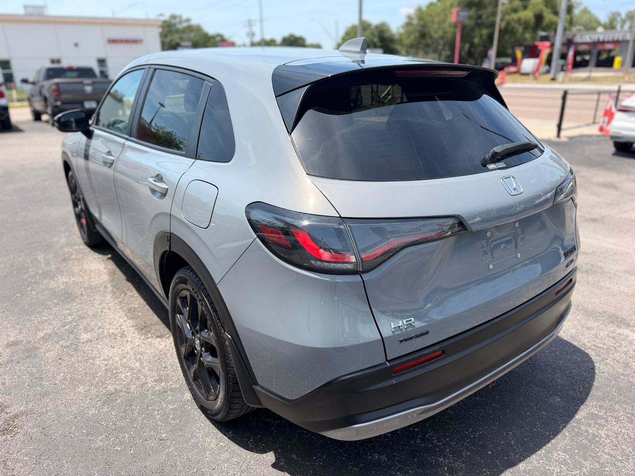 Used 2024 Honda HR-V Sport image 9