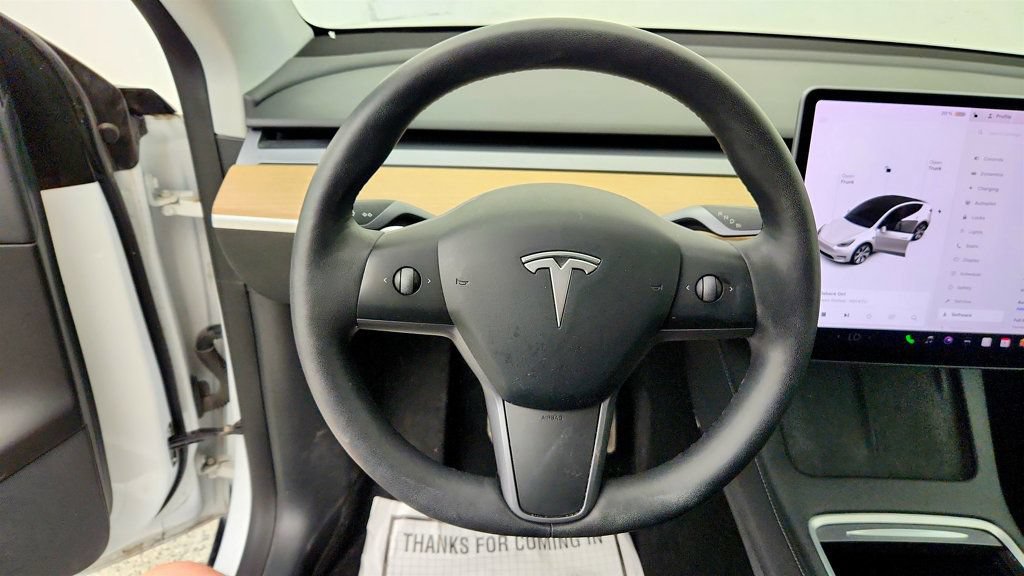 Used 2021 Tesla Model Y Long Range AWD/4WD image 13