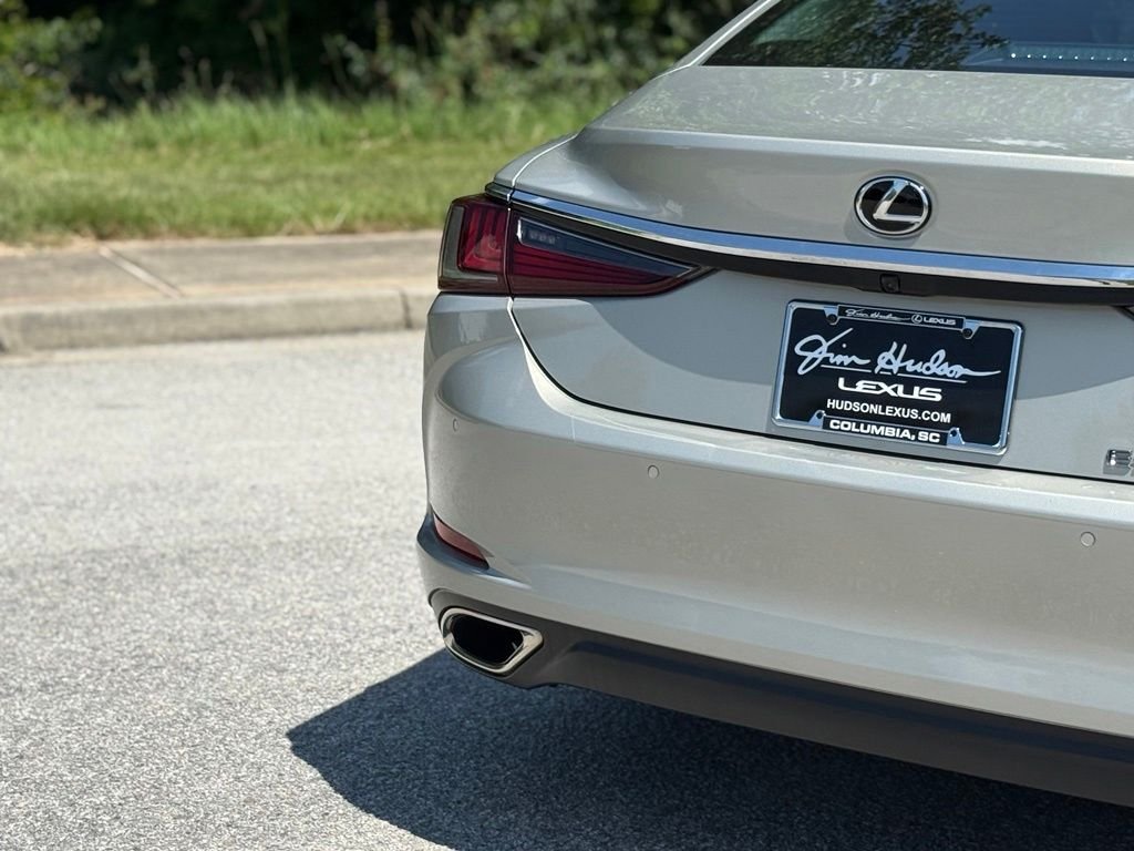 Certified 2022 Lexus ES 350 w/ Premium Package FWD image 14