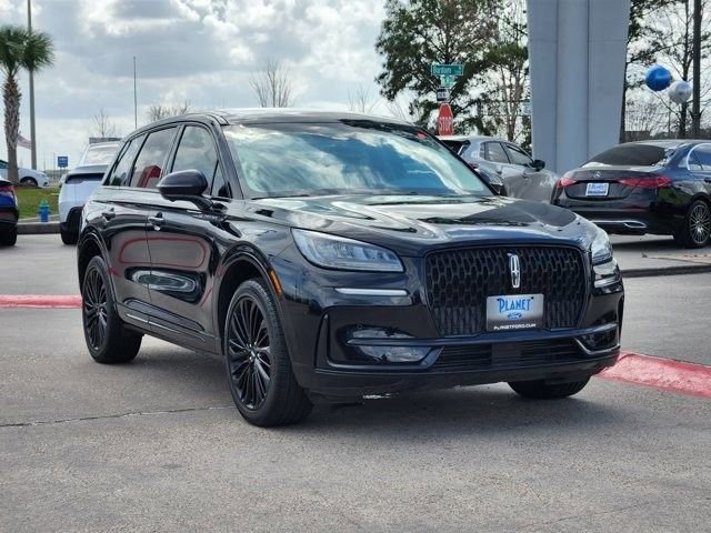 Used 2023 Lincoln Corsair FWD w/ Equipment Group 101A image 3