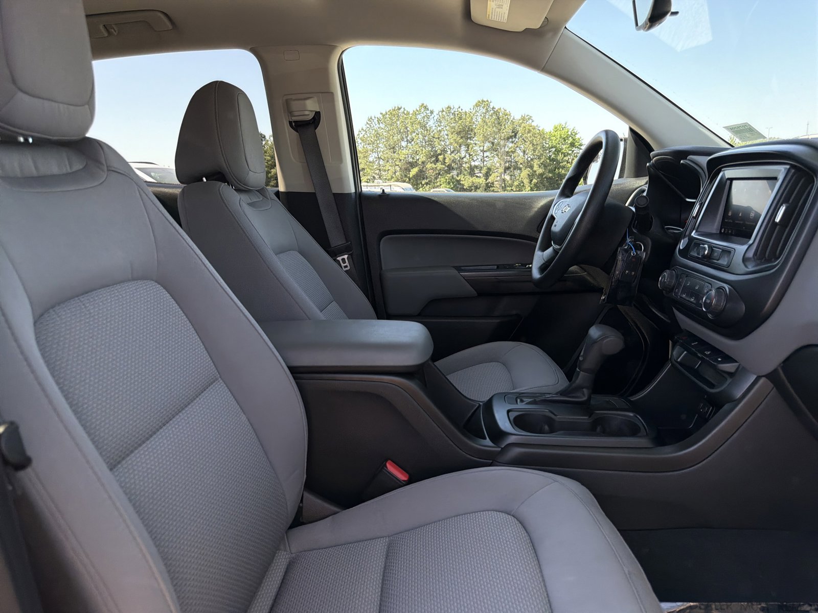 Used 2020 Chevrolet Colorado W/T w/ WT Convenience Package RWD image 30