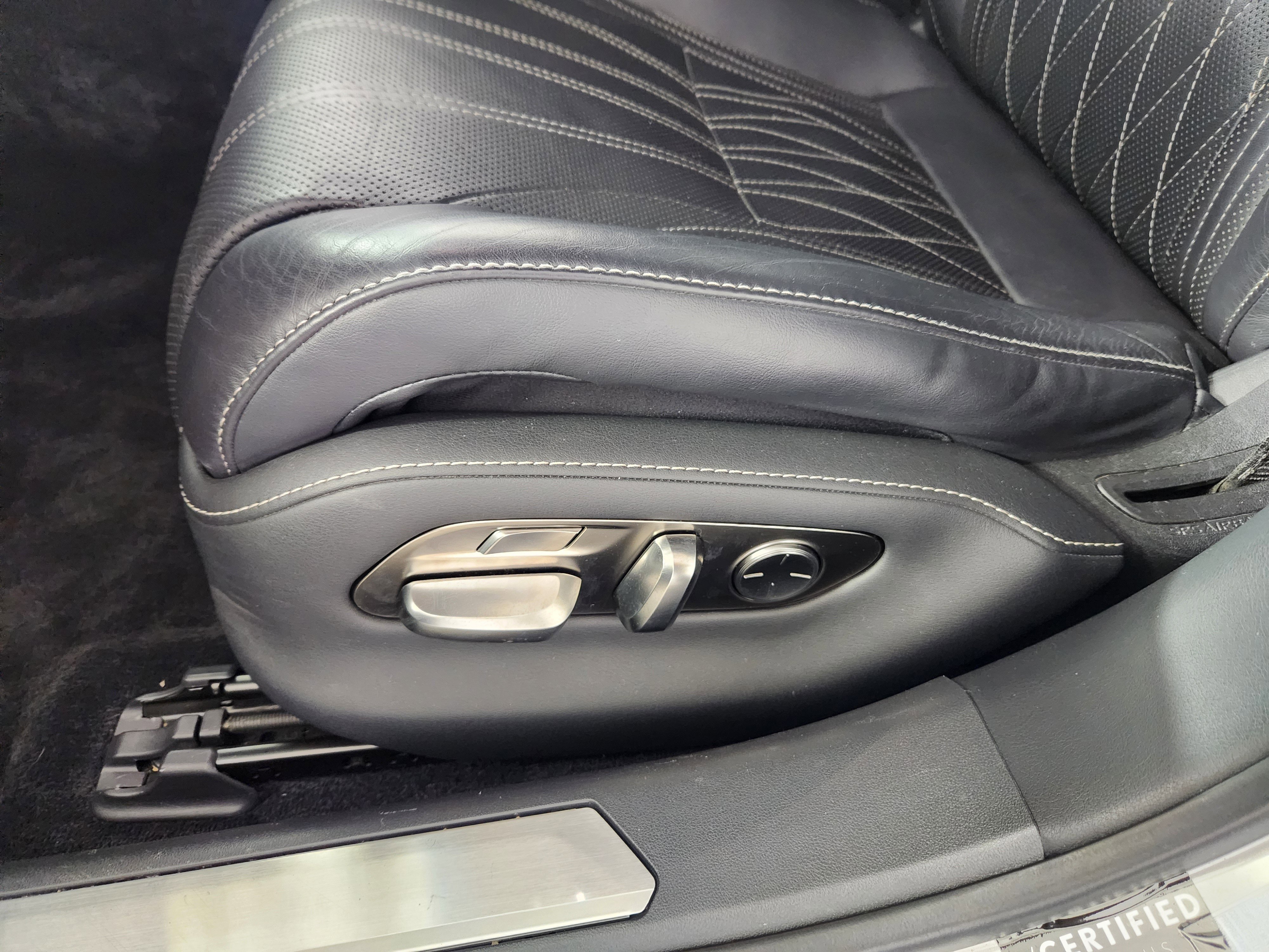 Used 2018 Lexus LS 500 LS 500 w/ Executive Package image 12